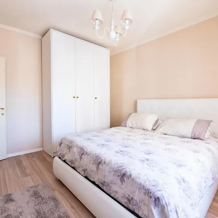 Laura's Appartamento